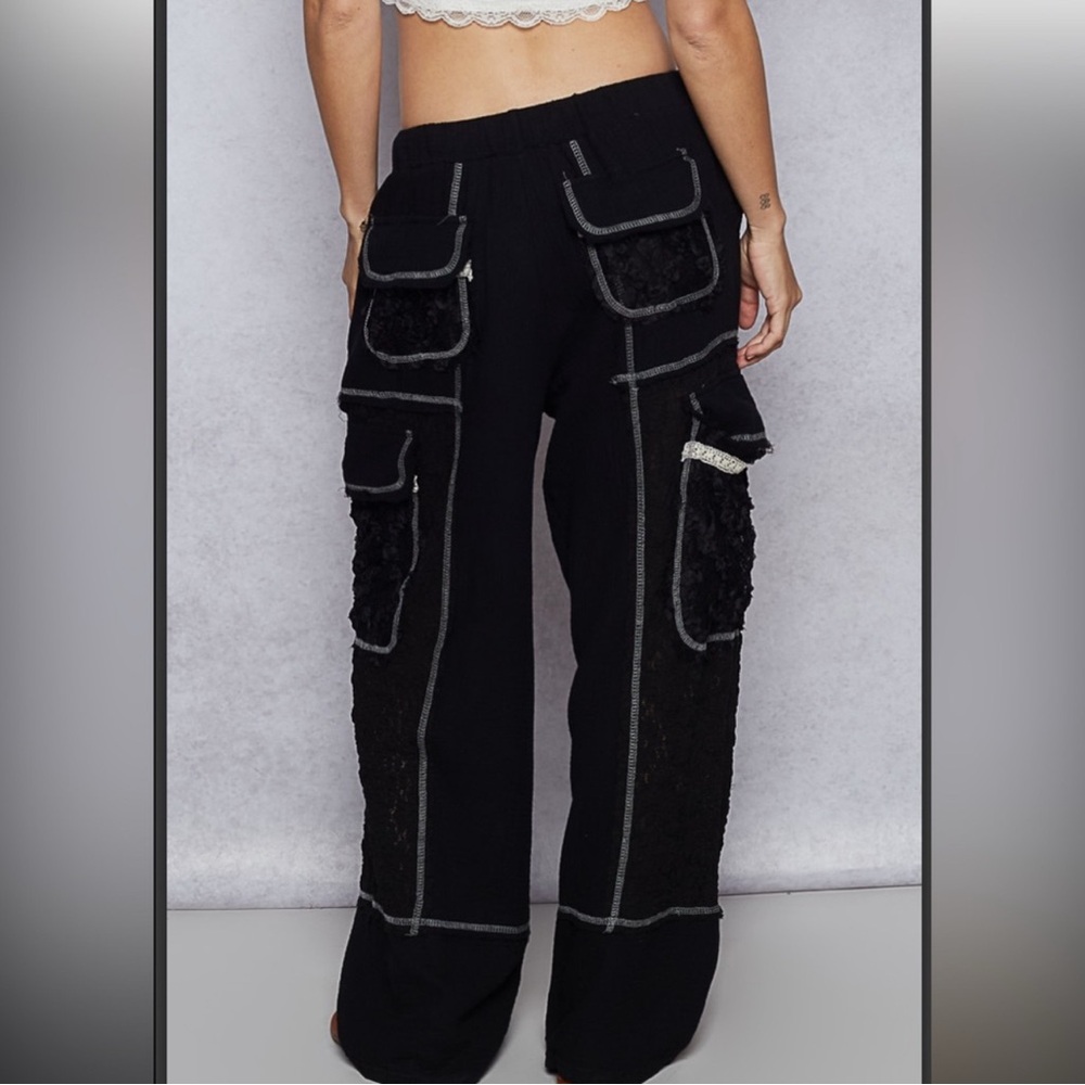 NEW Pol Relaxed Fit Lace Pants - Picture 3 of 4